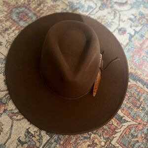 Duluth Trading Co Brown Hat with Feather Accent